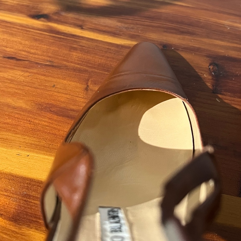 Vintage Manolo Blahnik Brown Leather Slingback Pumps - Picture 14 of 16